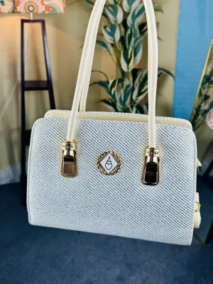 Pretty   White Colour Bag